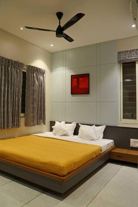 'Sumadhu Homes - 201 ' Kolhapur Exterior photo